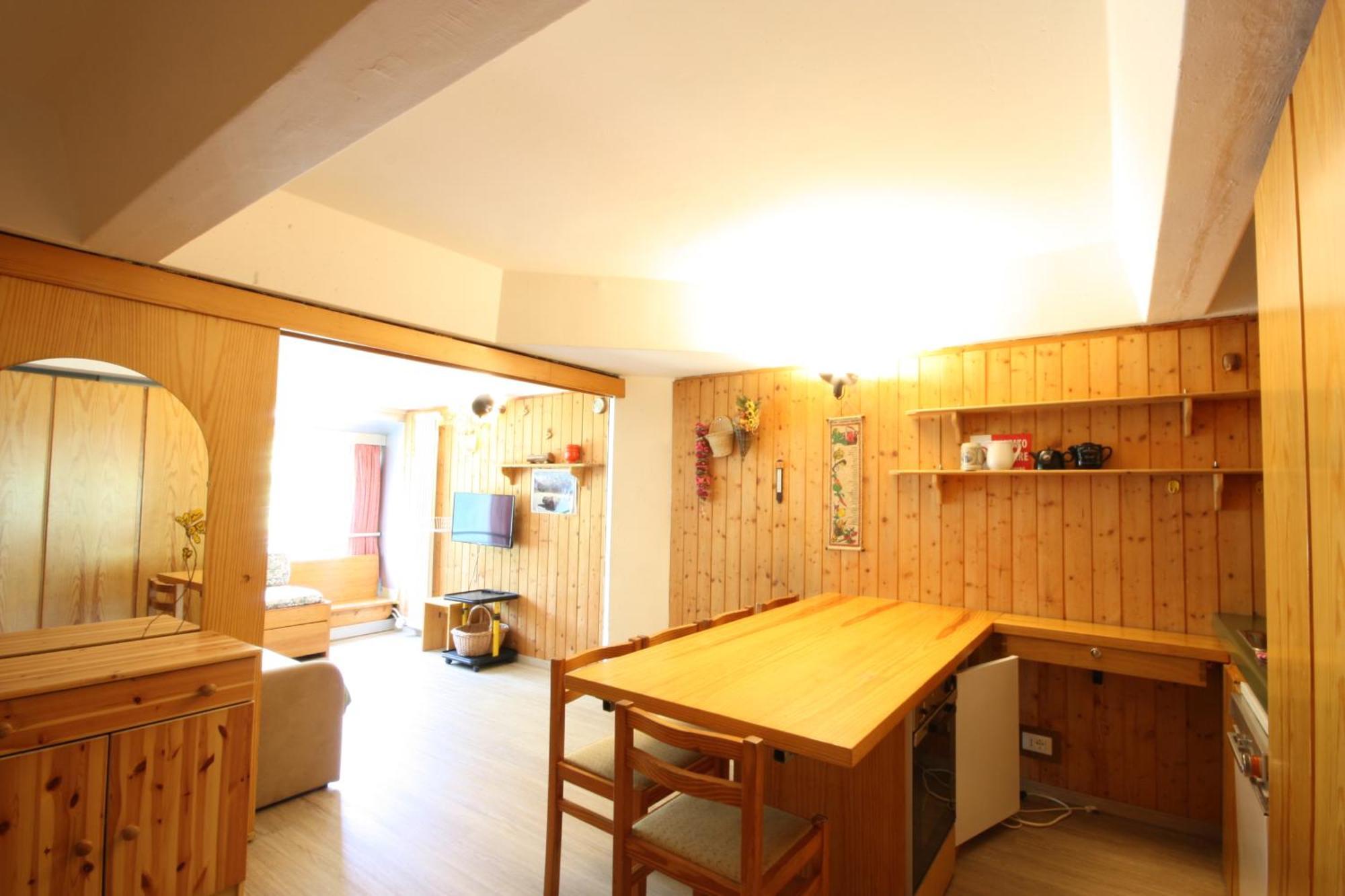 Sole Alto Appartamenti Montana メッツァーナ エクステリア 写真
